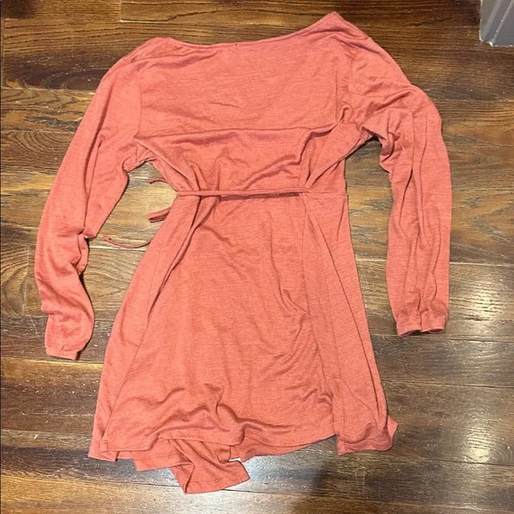 Cotton On Rust Long Sleeve Dress - Picture 3 of 3